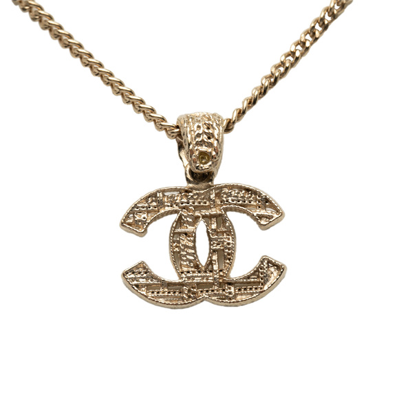 Pre-Loved Chanel Gold Plated CC Tweed Effect Pendant Necklace - Picture 2 of 5